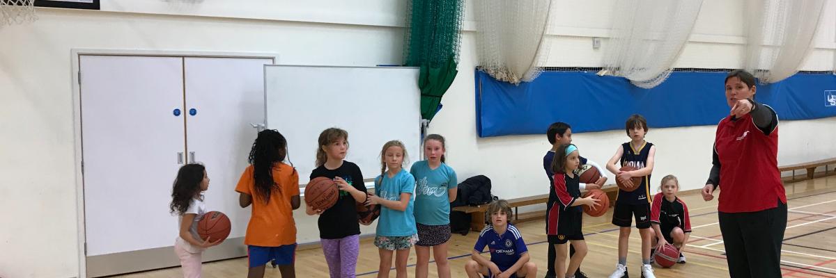 Coach Ali Strong with her little munchkins group